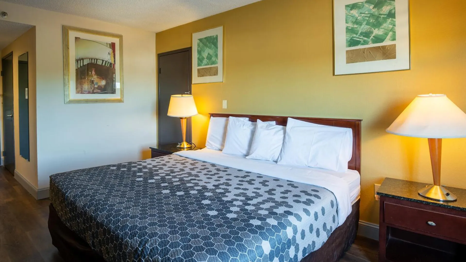 Dominion Inn And Suites Sandston 2*,  United States
