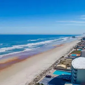 https://daytona-beach-club-condo.thedaytonabeachhotels.com